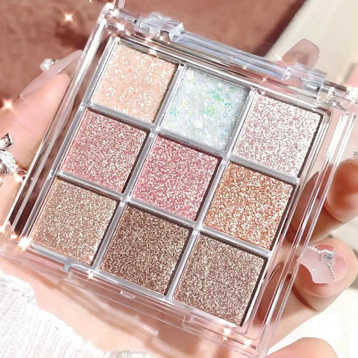 Paleta de sombras deslumbrantes com iluminador de glitter