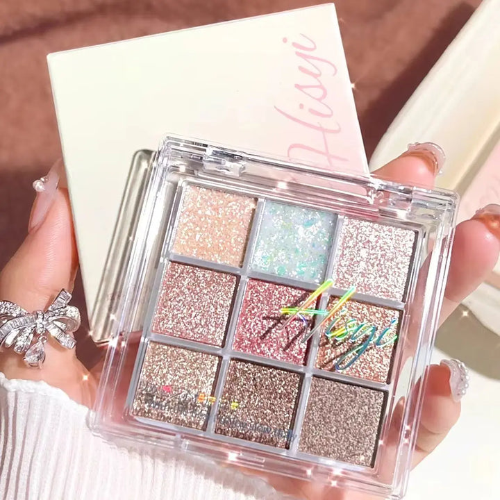 Paleta de sombras deslumbrantes com iluminador de glitter