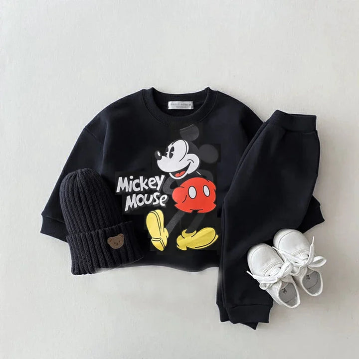 Conjunto de moletons estampados do Mickey Mouse